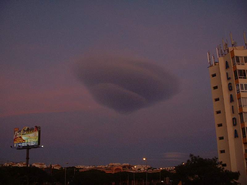 Weird Cloud in Spain