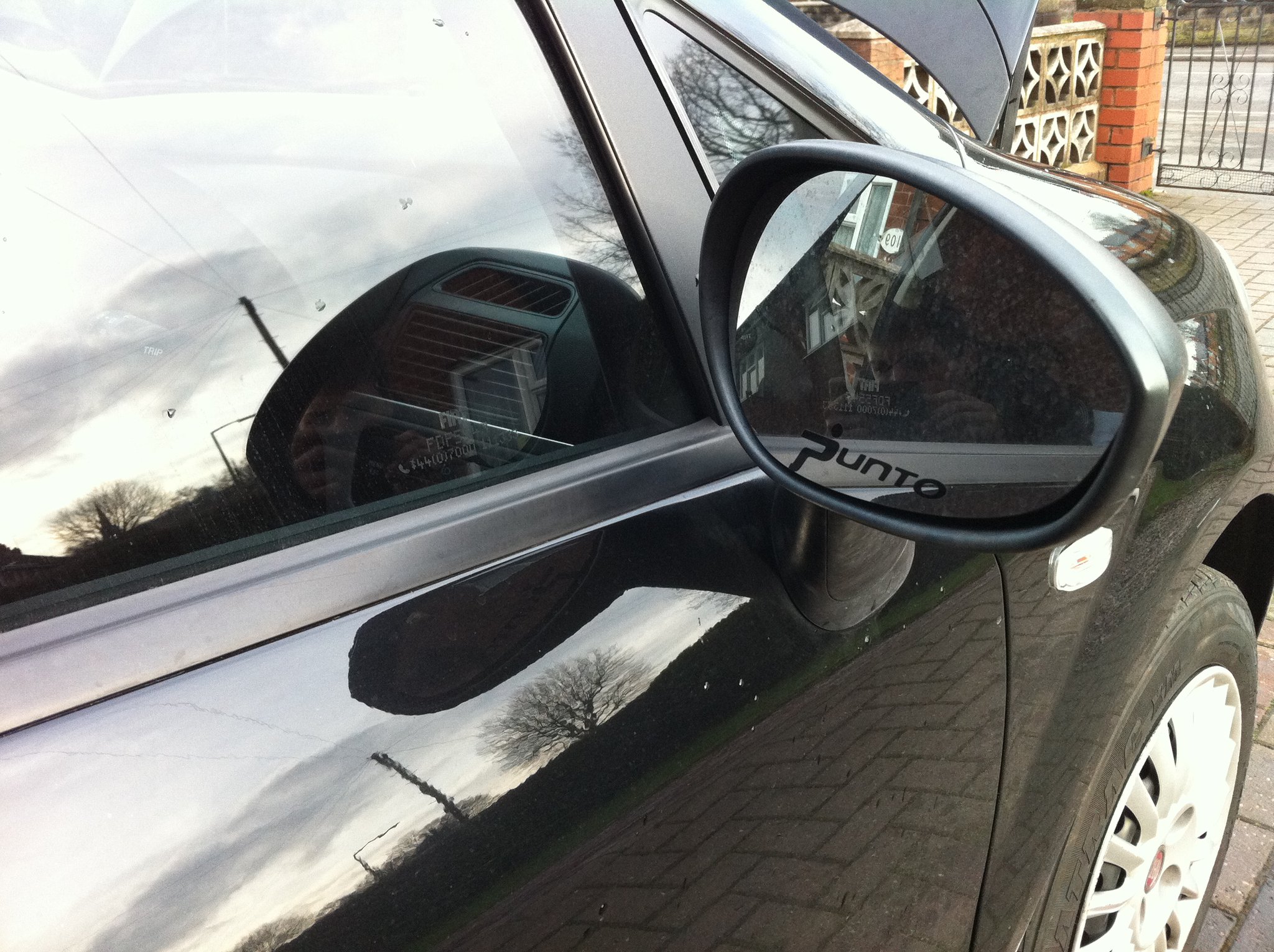 wing mirror (pre wind deflector)