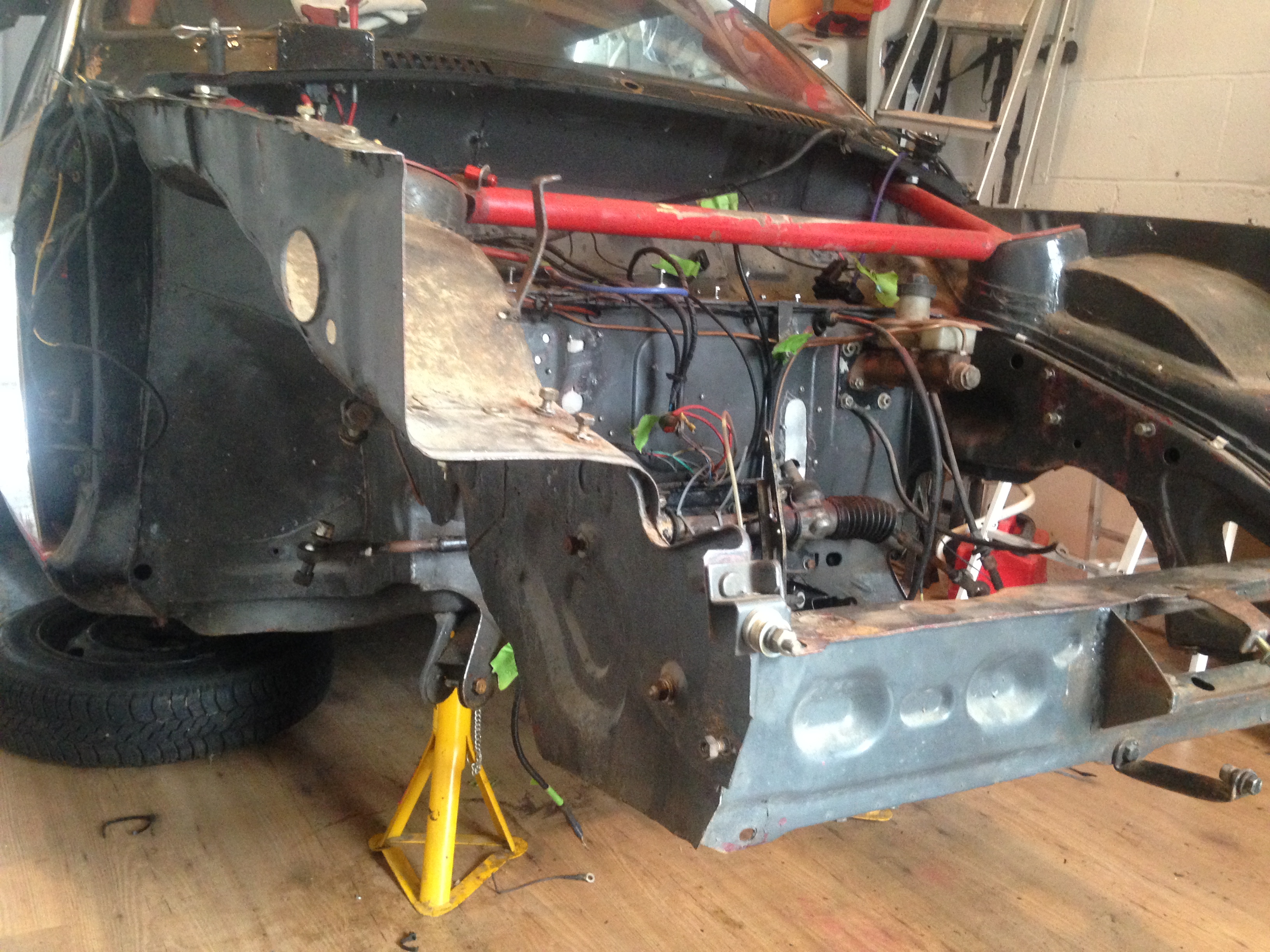 Y10 Race car strip